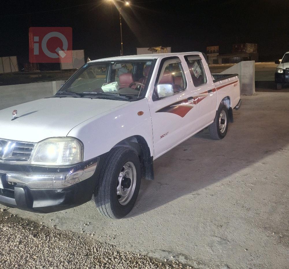 نيسان بيك اب